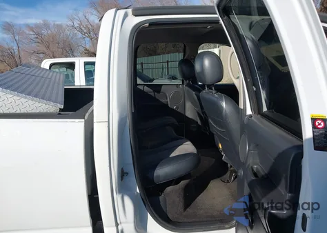 2005 Dodge Ram 1500 Slt/Laramie z USA, uszkodzony, nr VIN 1D7HU18DX5S243353